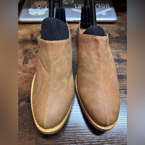 American Rag Tan Bootie slides size 8 - Picture 10 of 13